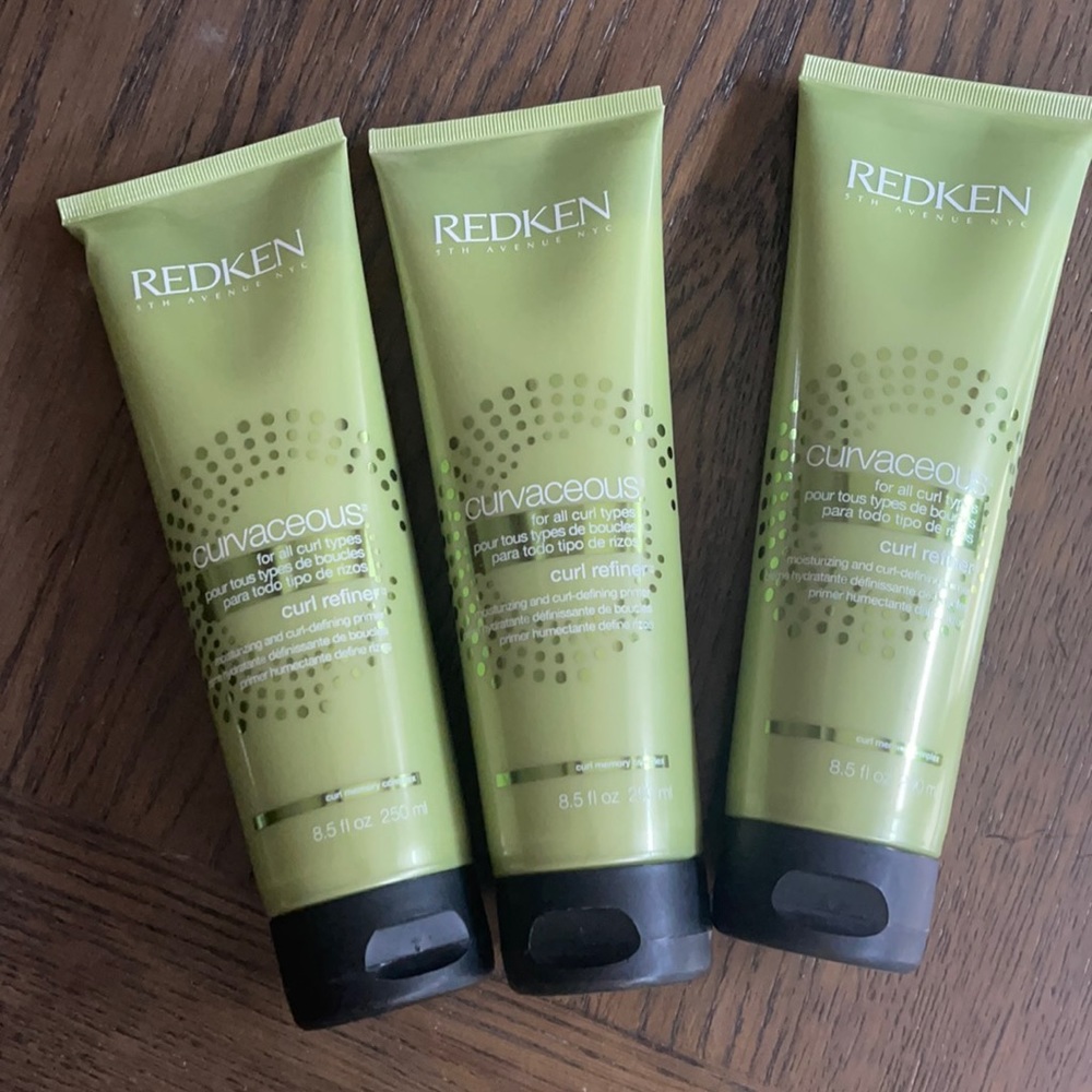 3 Redken Curvaceous